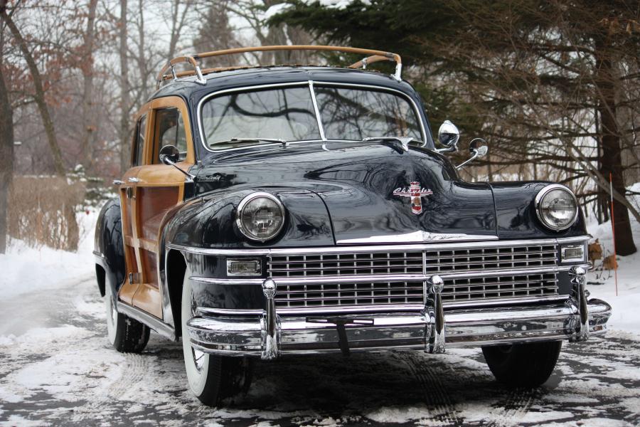  Chrysler Town & Country Sedan 1948 года  (фото 11 из 54)
